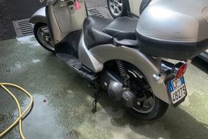 Aprilia Scarabeo 250