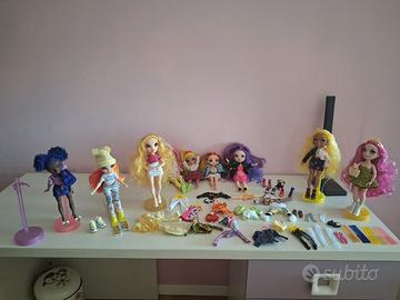 Set Bambole Rainbow High + Abiti & Accessori Moda