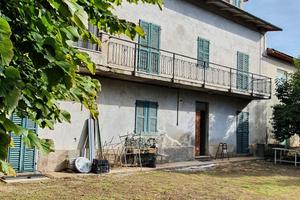 casa singola di circa 300mq 