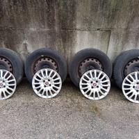 CERCHI USATI RAGGIO 15 POLLICI FIAT Grand Punto -