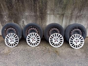 CERCHI USATI RAGGIO 15 POLLICI FIAT Grand Punto -