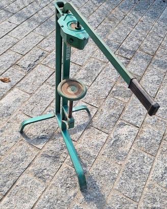 tappabottiglie tavernella