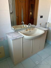 Mobile Bagno in Legno e Marmo