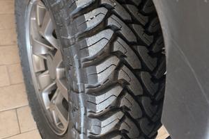 gomme 195 80 15 per suzuki