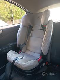 Seggiolino auto bambini