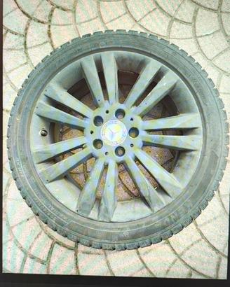 4 cerchi e gomme da 17 trattabili