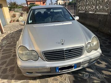 Mercedes Benz classe c w203 220 cdi