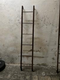 Scala in ferro per garage box soppalco