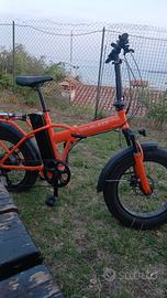 bici eletricca pieghevole 
