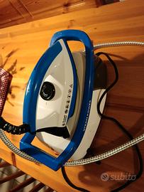 Ferro da stiro con caldaia.