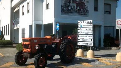 TRATTORE AGRICOLO FIAT 550 2RM
