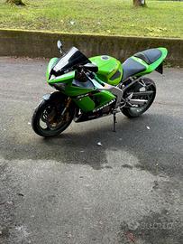 Kawasaki Ninja 636-R 2004
