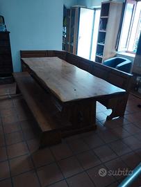 Tavolo legno massello con panca e cassapanca