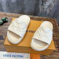 Pantofole LOUIS VUITTON 40