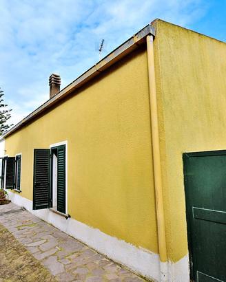 Casa indipendente con cortile privato