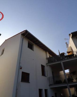 Appartamento di 70 m² con 3 locali e box auto a Ca