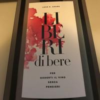 Libri vari sul VINO (come nuovi)