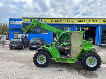 telescopico Merlo P 32.6 con forche da bancali