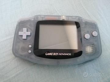 Gameboy Advance grigio