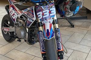 Motard 125 cc marchio ncx trattabbile