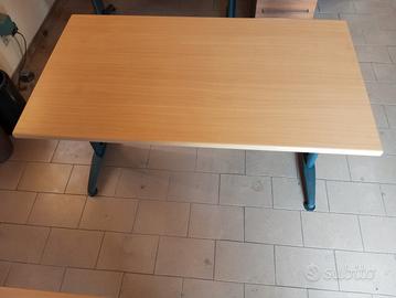 scrivania in legno da cm 140 x 80