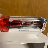 Jeep renegade 1/43 con carrello