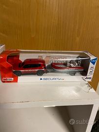 Jeep renegade 1/43 con carrello