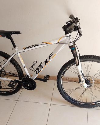 MTB ruote 27.5 freni disco meccanicamente apposto 