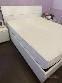 Letto matrimoniale Contenitore (NO materasso)