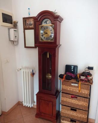 OROLOGIO A PENDOLO ANNI 90 ( NON FUNZIONANTE )