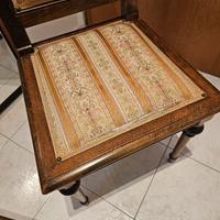 Sedie classiche in legno 