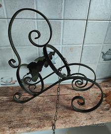 Portabottiglie in ferro battuto 