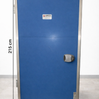 Porta con cerniera  per cella frigo