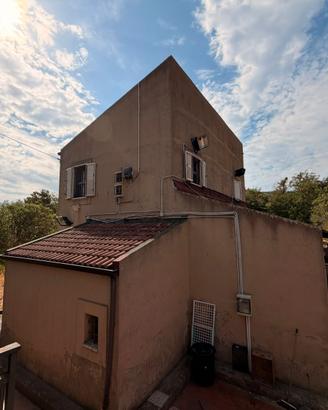 ZAFFERIA - Soluzione indipendente con terreno