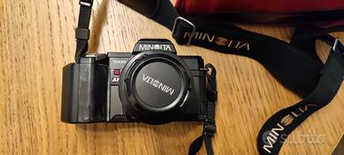 Minolta AF 7000 con flash