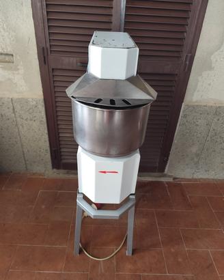 impastatrice mecnosud 13kg 380v con stativo