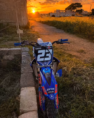 YZF 2014 250 4t