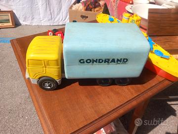 Camion giocattolo vintage Gondrand Milano