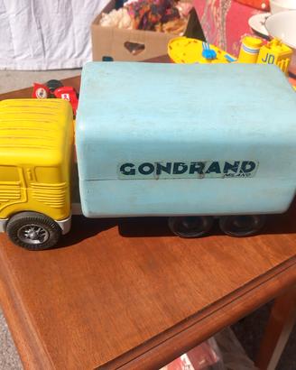 Camion giocattolo vintage Gondrand Milano