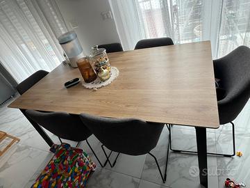 Tavolo da pranzo