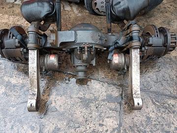 PONTE POSTERIORE PNEUMATICO IVECO 120E18