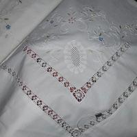 Completo letto matrimoniale ricamato a mano 