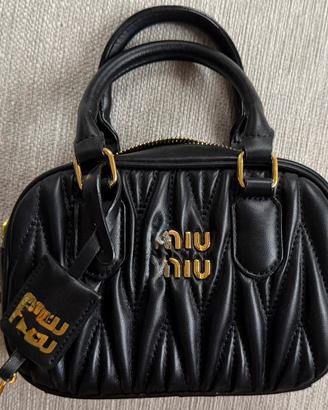 Borsa tipo MiuMiu