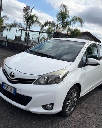 Toyota Yaris 1.4 D-4D 5 porte Lounge