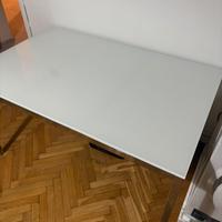 Tavolo IKEA TORSBY
