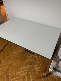 Tavolo IKEA TORSBY