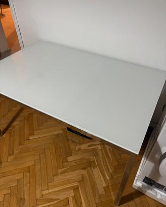 Tavolo IKEA TORSBY