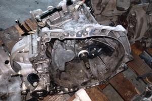 cambio manuale fiat scudo 1.6td 2012 