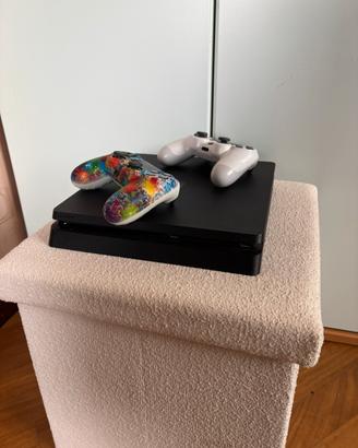 Playstation 4 Slim