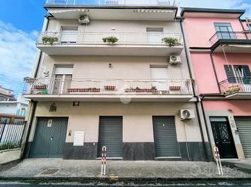 2 LOCALI A POMIGLIANO D'ARCO